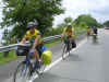 Fire cyklister vi mdte mens vi var p vej op langs St. Lawrence